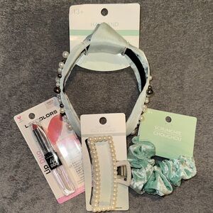Pearl Embellished Headband and Hair Accessories Set with Lip Duo Gloss